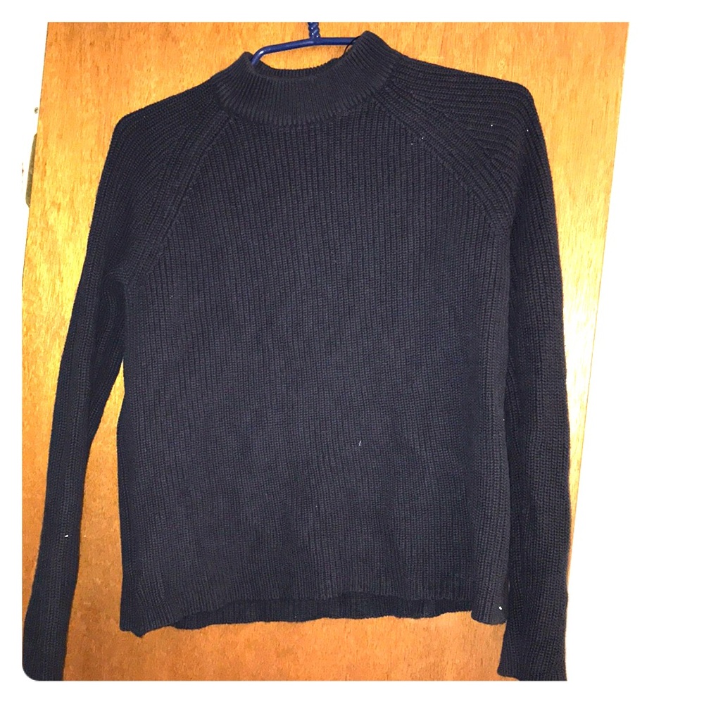 H&M Navy sweatshirt